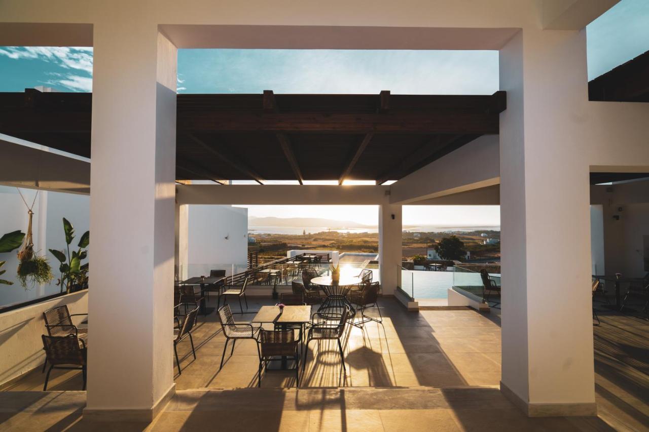 Kouros Blanc Resort & Suites Pounda Exterior photo