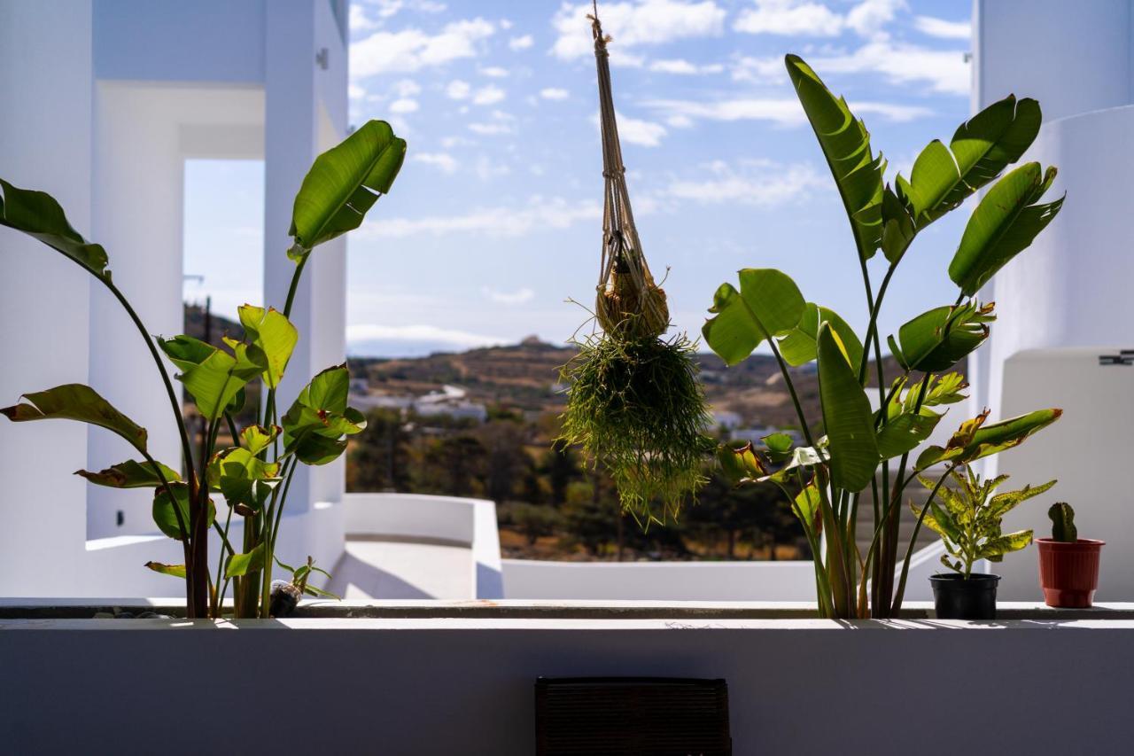 Kouros Blanc Resort & Suites Pounda Exterior photo