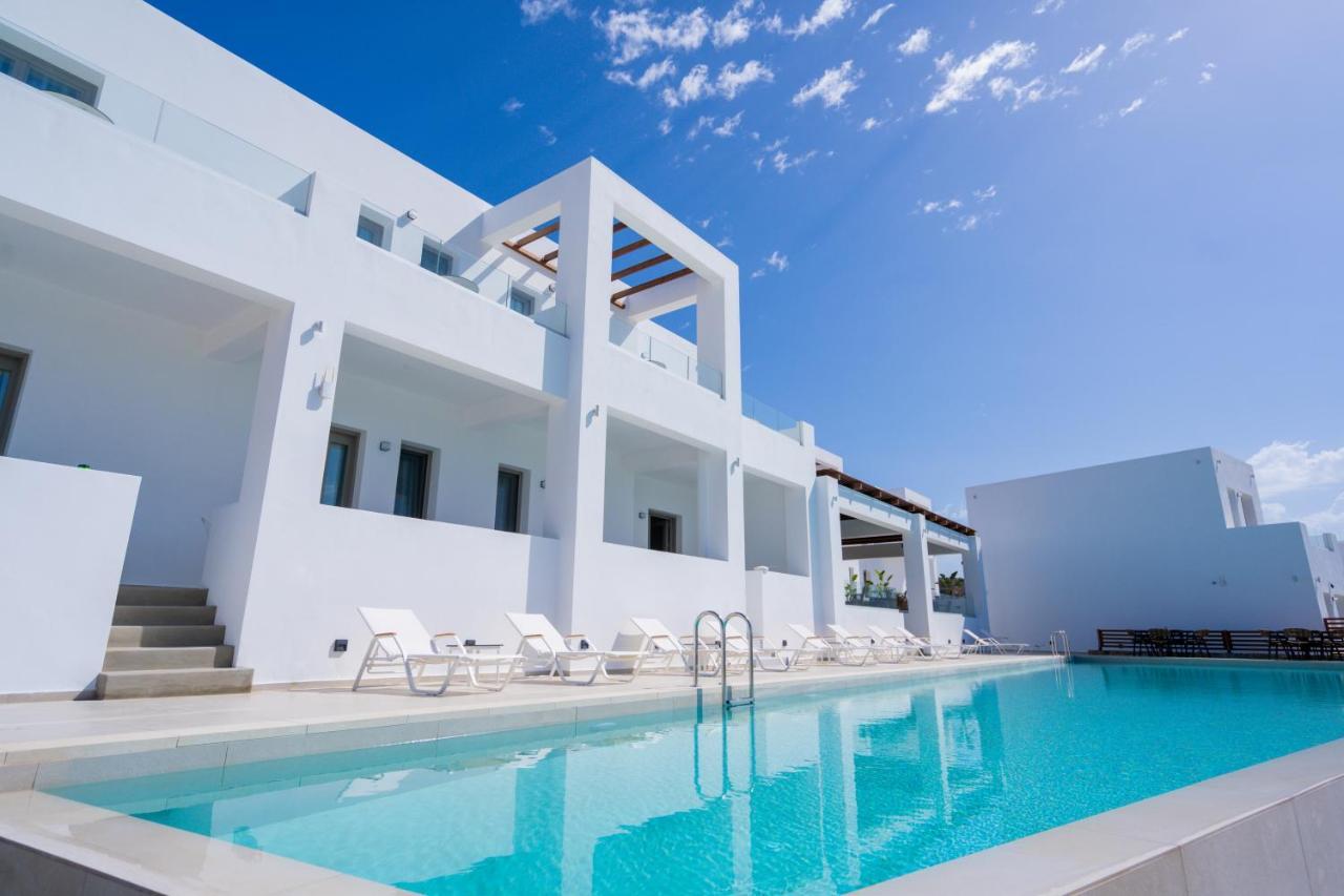Kouros Blanc Resort & Suites Pounda Exterior photo